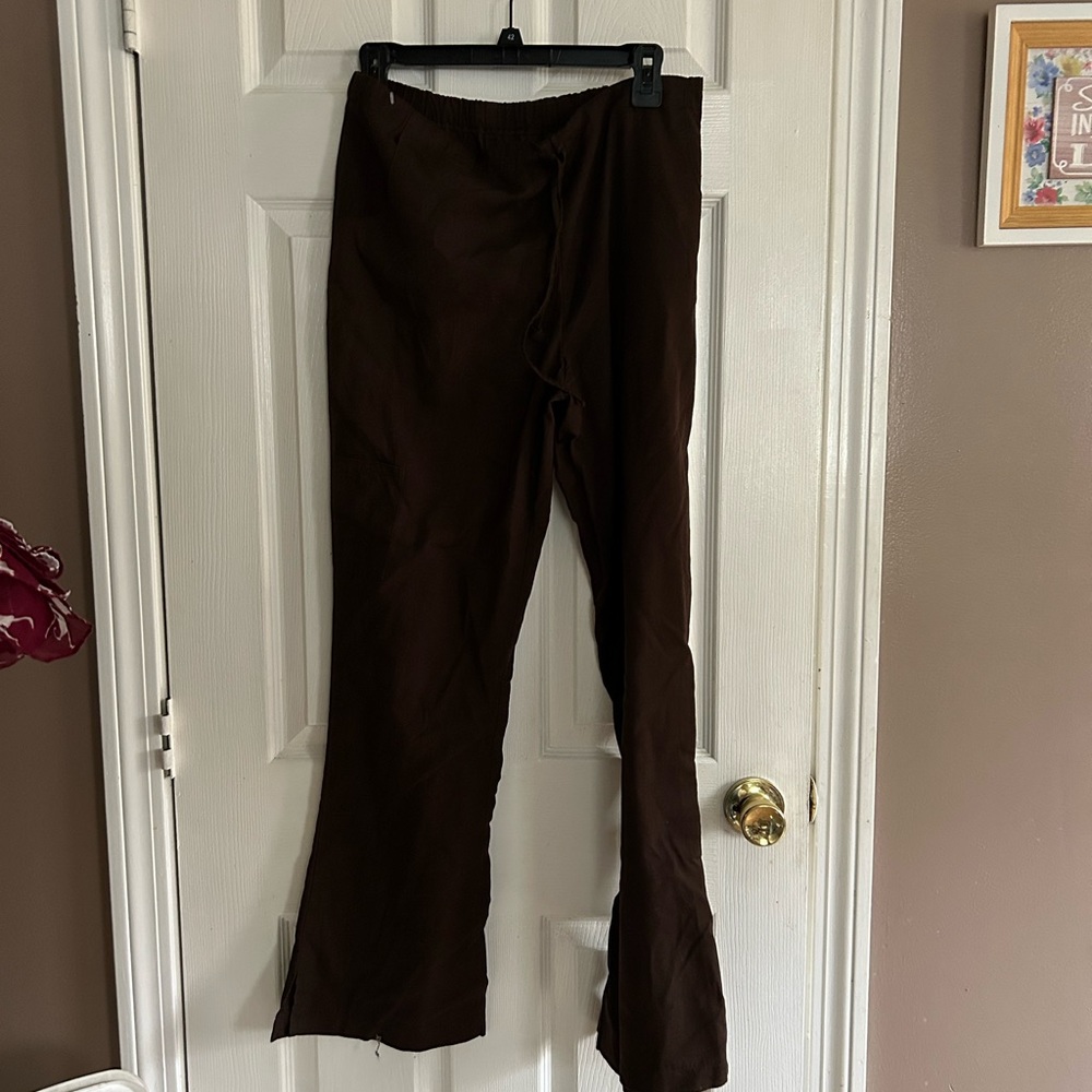 Set of woman’s scrub pants lot of 7